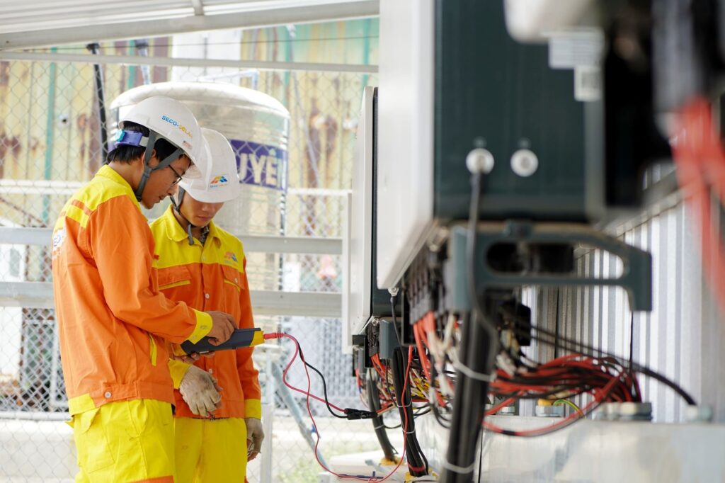 Elektrische Sicherheit beim Fenstereinbau
